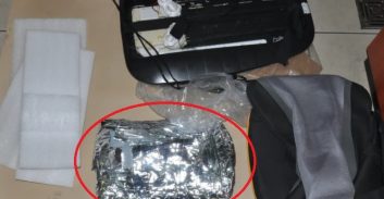 שניים נעצרו בנתב"ג בחשד לייבוא 21 ק"ג MDMA מבלגיה