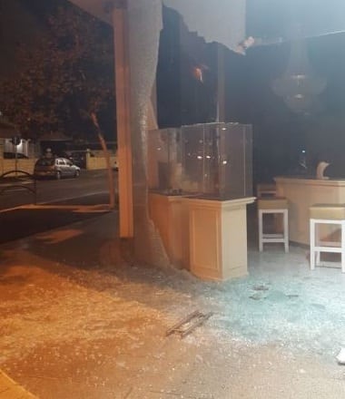 חנות התכשיטים של סיבוני בקריית חיים אחרי פיצוץ