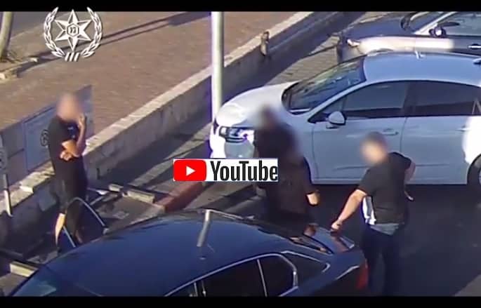 צפו בתיעוד המפגש בין הנאשמים למתלונן