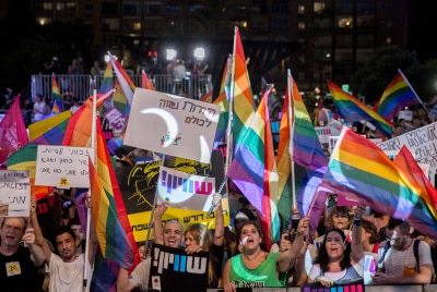 אבות כן, אמהות לא. הפגנת השוויון השבוע (צילום: מרים אלסטר, פלאש 90)