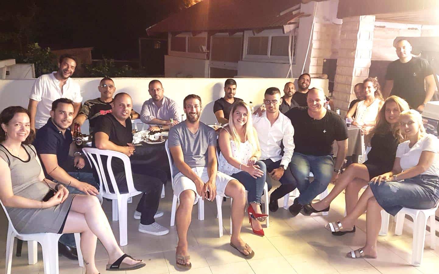 חברי המשמרת הצעירה מציינים פגרה