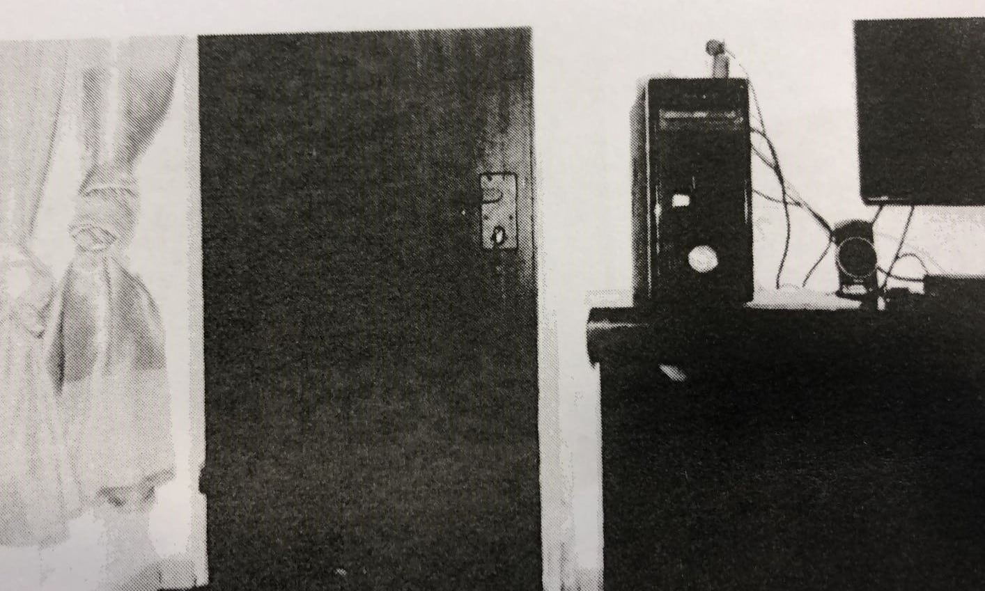 סכנה לשלום הנמצאים. הכניסה לבית חמותו של הנאשם 