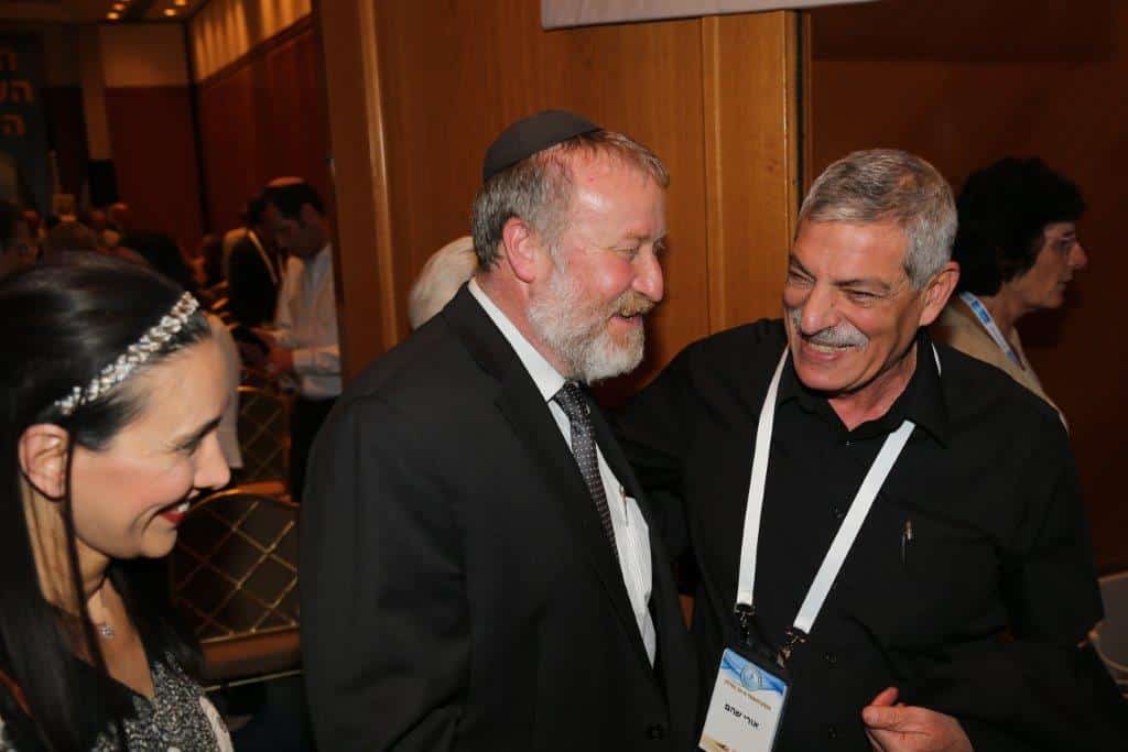 איש המערכת. עם היועמ"ש מנדלבליט בכנס אילת (צילום: לשכת עורכי הדין)