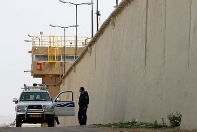 צפיפות ומיזוג אוויר. כל אשל