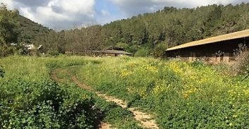 בית משפט דחה תביעת הוריו של קצין החילוט שהורשע בפגיעה בפרטיות