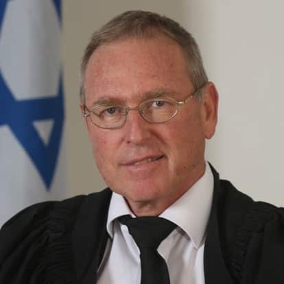 השופט שטיין