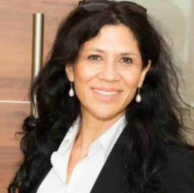 עו"ד רוט חזן