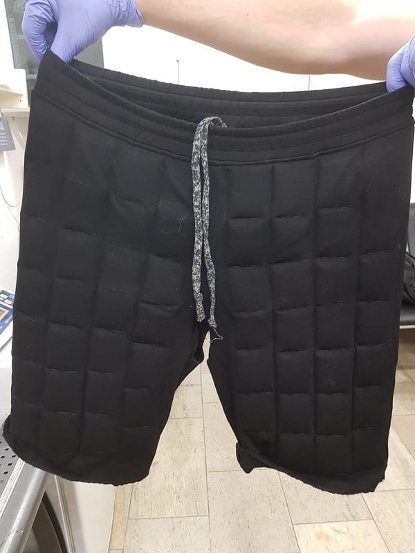 המכנס התמים