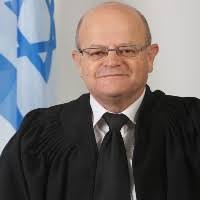 השופט אבינור