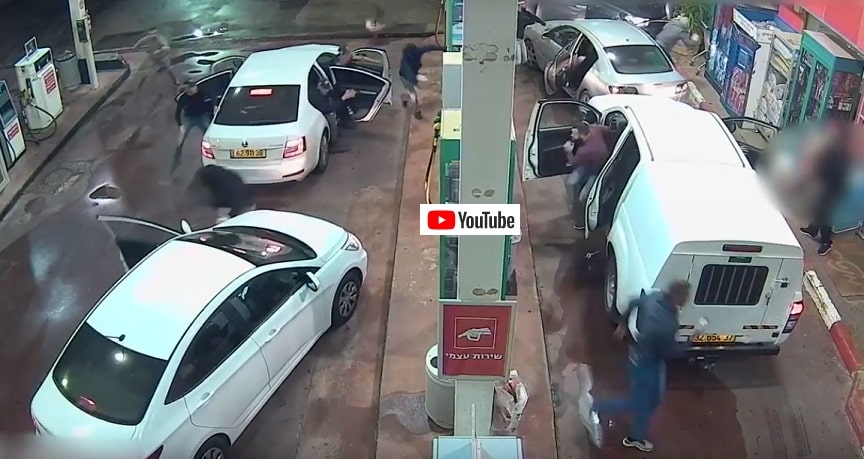 צפו בסרטון בפוסטה TV: לכידת שודדים בתחנת דלק