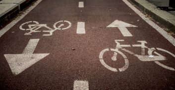 איגוד התחבורה החשמלית הקלה: אלפים ינטשו את האופניים החשמליים אם יוגדרו כ"נהגים"