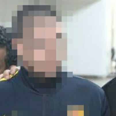 עד המדינה שוורצמן טוען שעד המדינה ב' התוודה בפניו על רצח עמירה, אבל השניים לא מסכימים על הפרטים