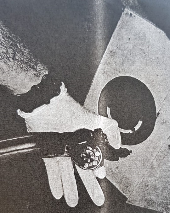 האקדח שנתפס (צילום מתיק החקירה)