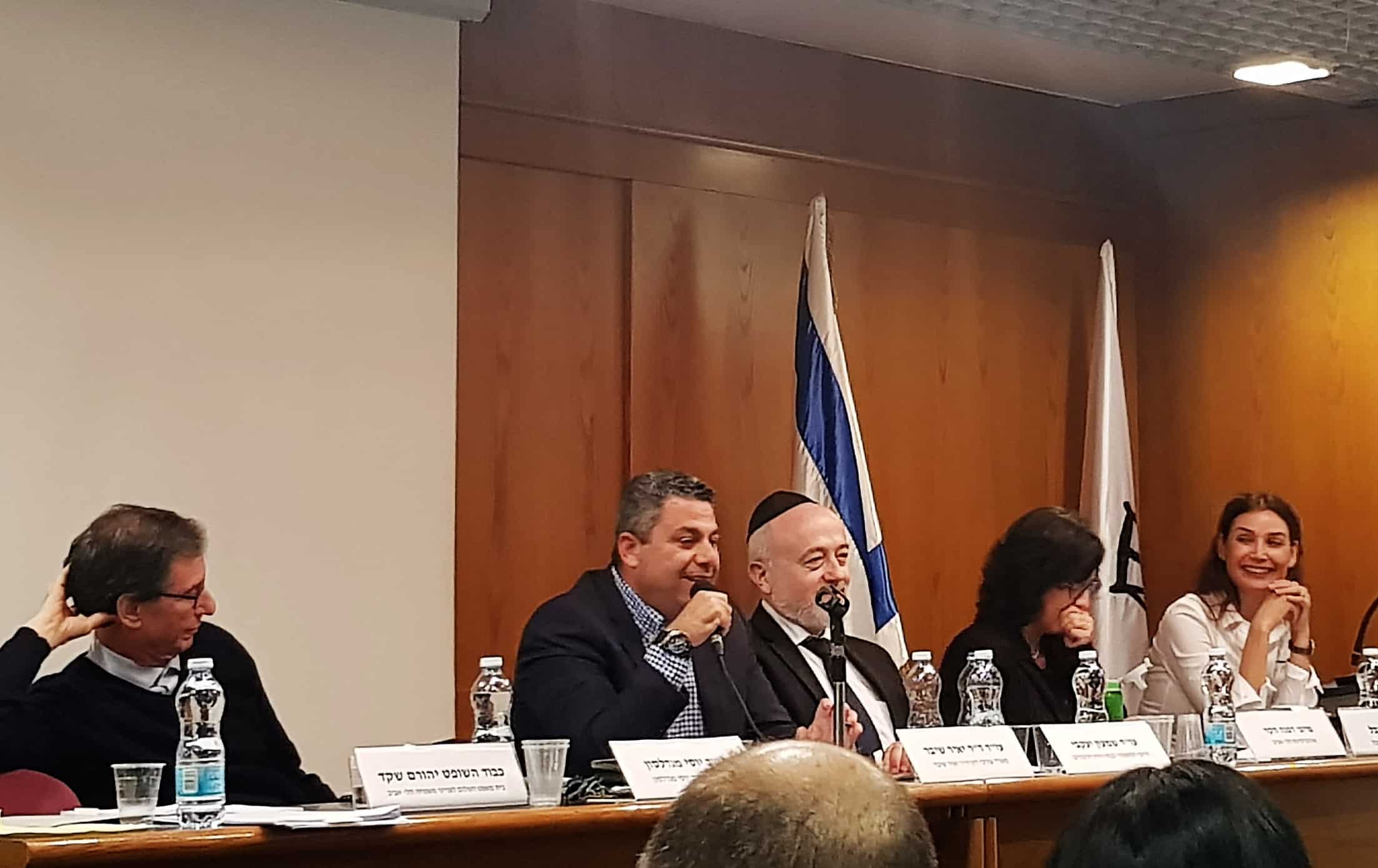 הכנסת צריכה להתערב במלחמת הסמכויות. הפאנל השני