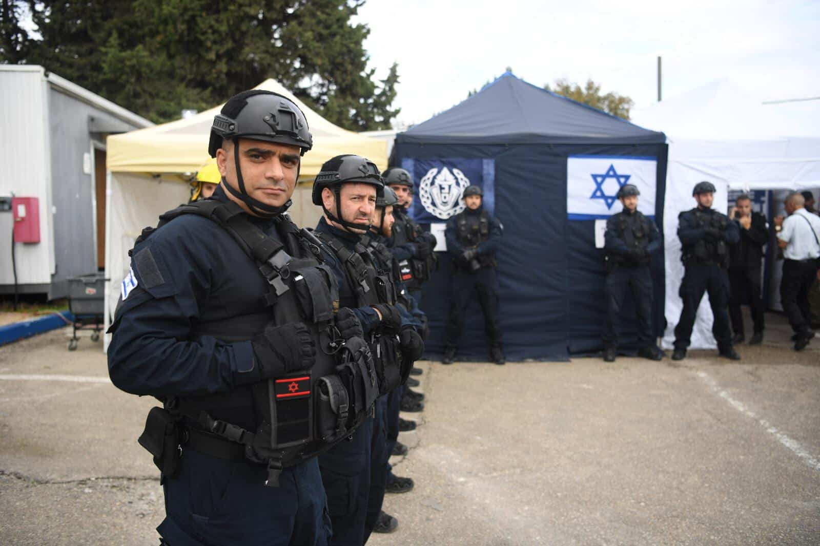 נערכים לפינוי