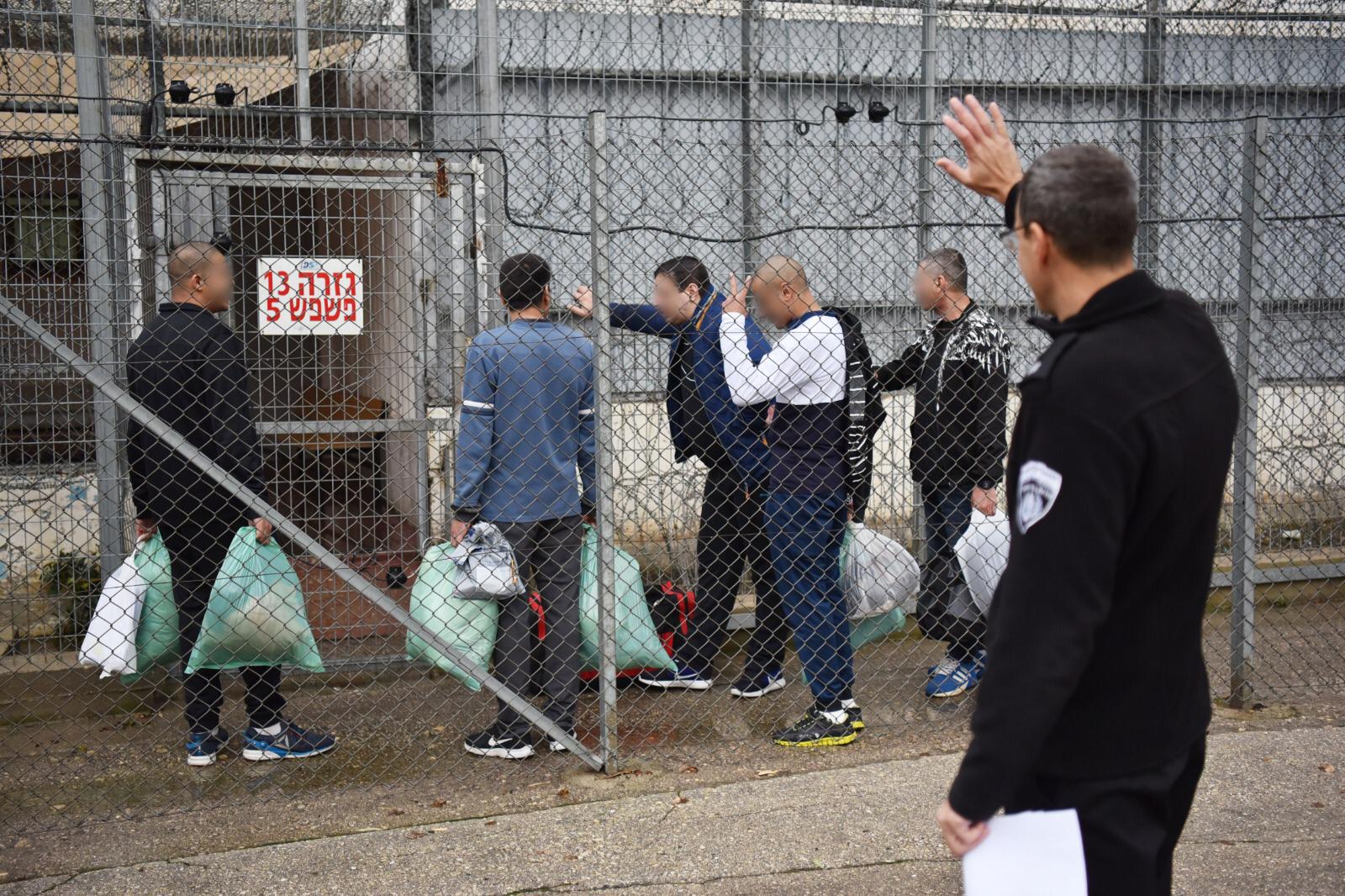גורמי הקהילה ערוכים, נמסר, לקלוט אסירים משוחררים (צילומים: דוברות שב"ס)