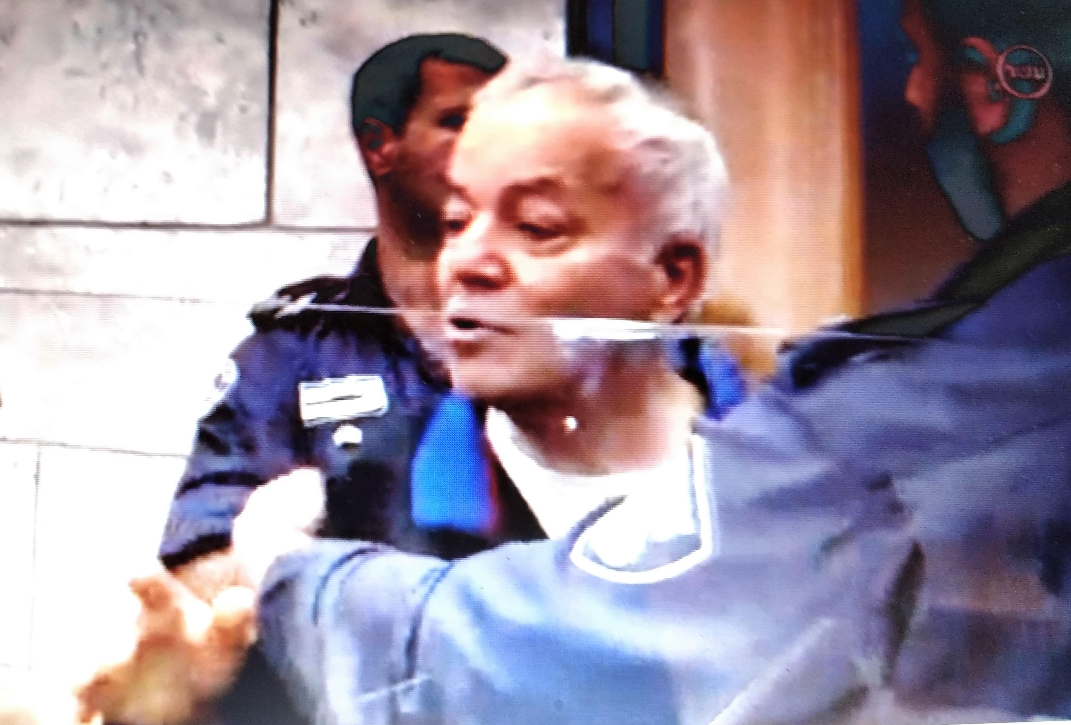 הקיבוץ שלו ניתק אותו מהחשמל. איתי קריגר (מתוך הסרט של גלי גינת בתוכנית המקור)