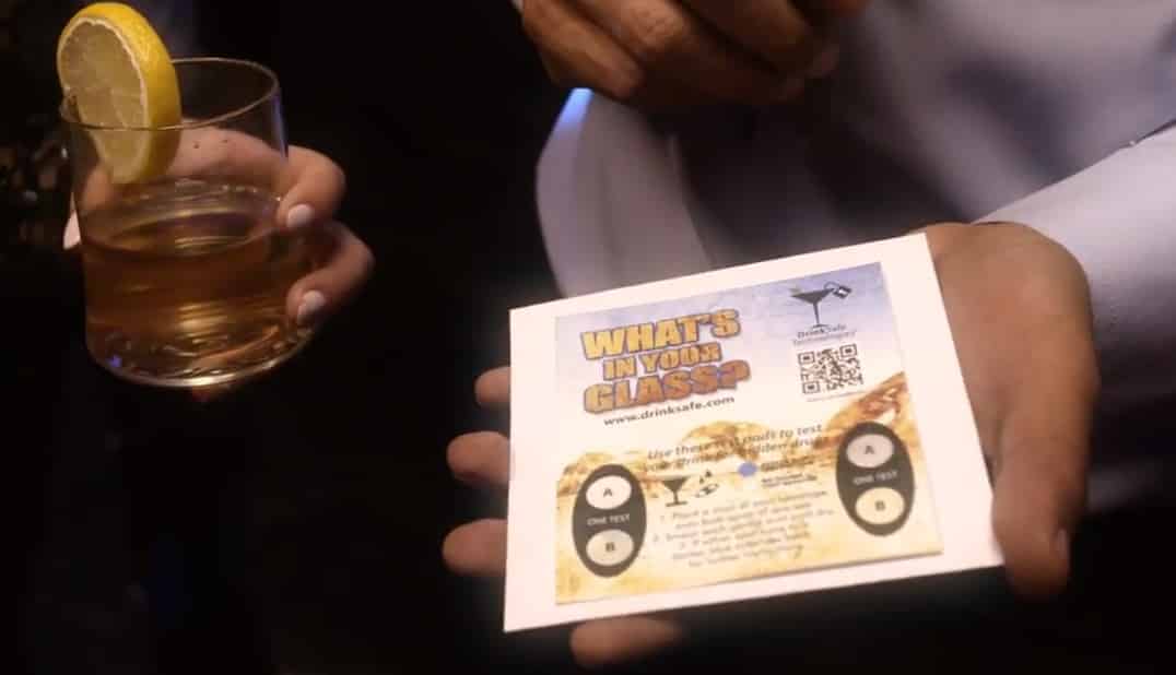 הערכה לבדיקת סם האונס (צילומים מתוך סרטון שהפיצה המשטרה)