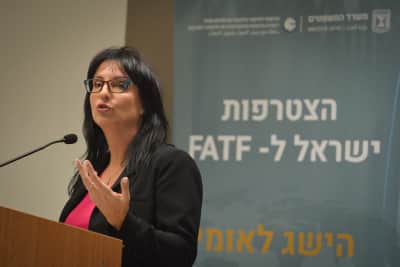 תדבר על ההשלכות של ההצטרפות ל-FATF. שלומית ווגמן רטנר