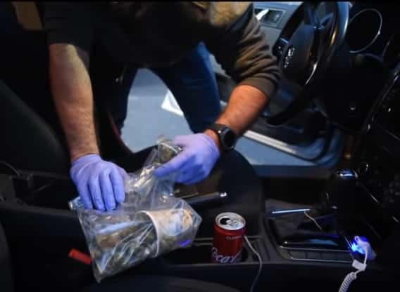 השוטרים מצאו למעלה מ-1.7 ק"ג ברכב (צילום ארכיון להמחשה: דוברות המשטרה)