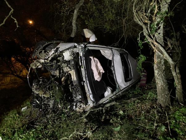 הרכב בתחתית הוואדי. צילומים דוברות משטרת ישראל