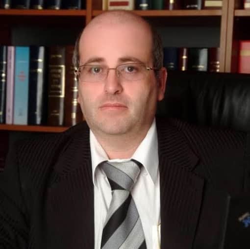 עו"ד אלי סרור