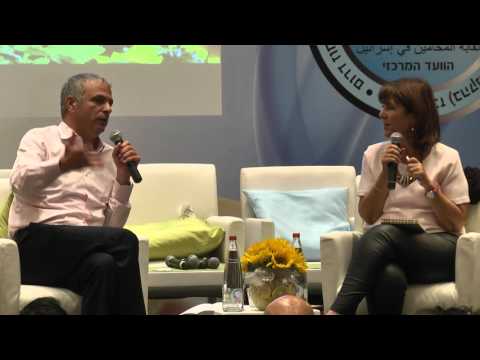 בכל כנס מרכזי של הלשכה כחלון היה אורח כבוד. רינה מצליח מראיינת אותו בכנס 2017