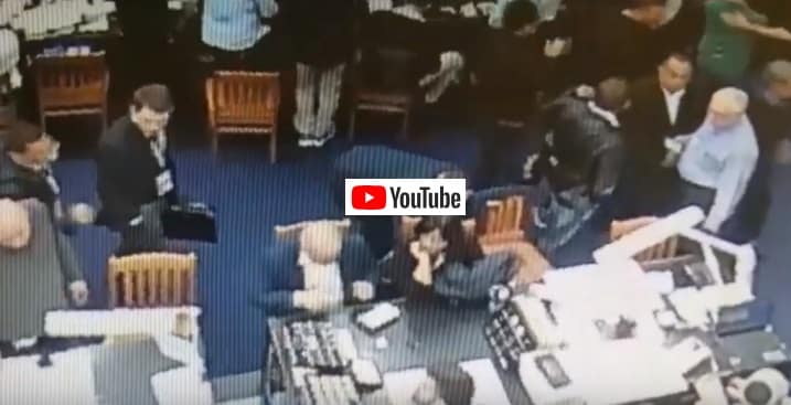 תיעוד רגע הגניבה (צילום: באדיבות רשתות חברתיות)