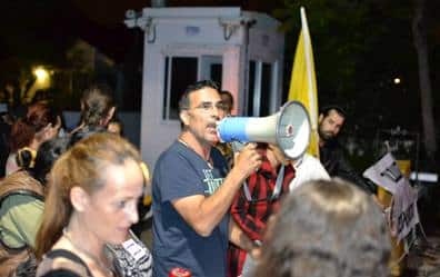 בארה"ב, חופש הביטוי הוא ערך עליון. מוטי לייבל