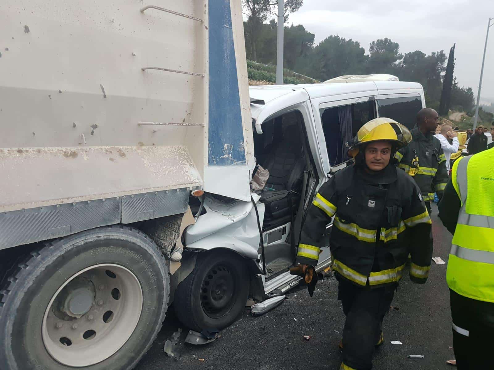 זירת התאונה (צילום: כב"ה מחוז ירושלים)