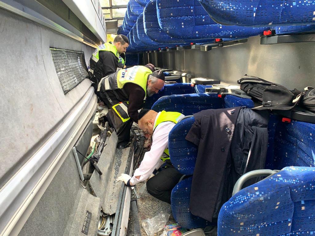 זירת התאונה (צילום: זק"א)