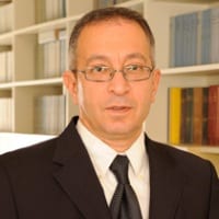 עו"ד בועז בן צור