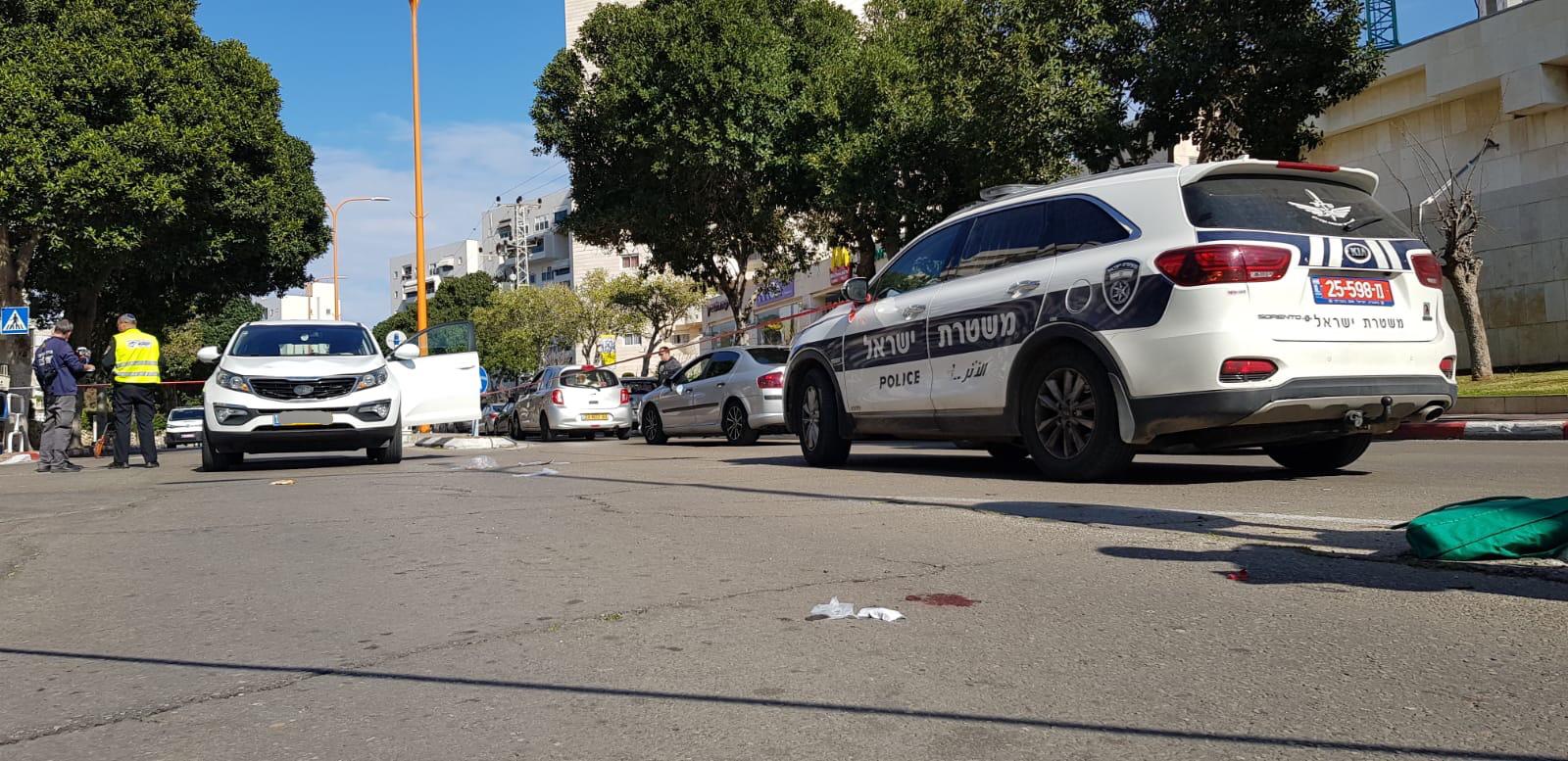 זירת התאונה באשדוד (צילום: דוברות המשטרה)