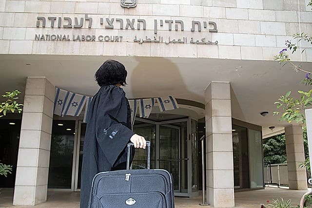 נקבעו לה פיצויי פיטורים של 75 אלף שקלים. בית הדין לעבודה