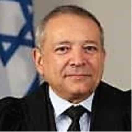 השופט אזולאי