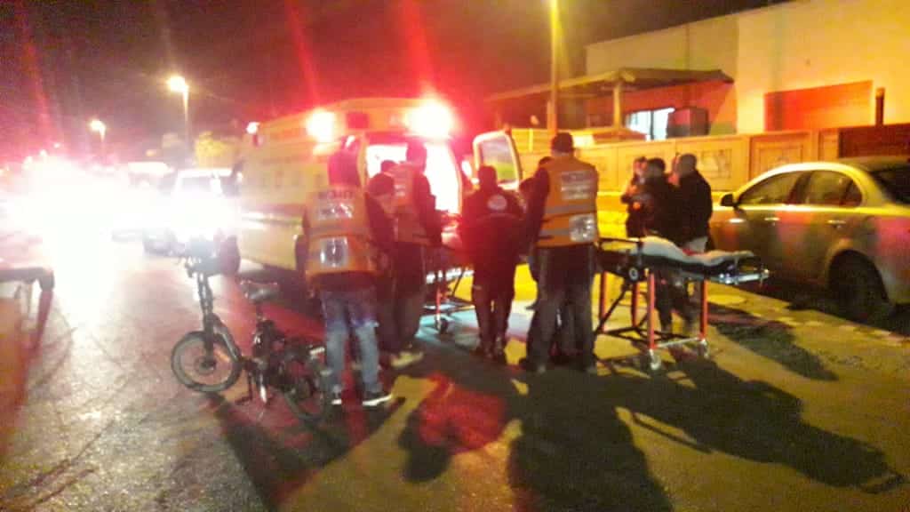 זירת הירי בקרית אתא (צילום: דוברות איחוד הצלה כרמל)