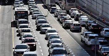 על הכביש – השכרת רכב בתל אביב לנוחיות בשופינג ואטרקציות