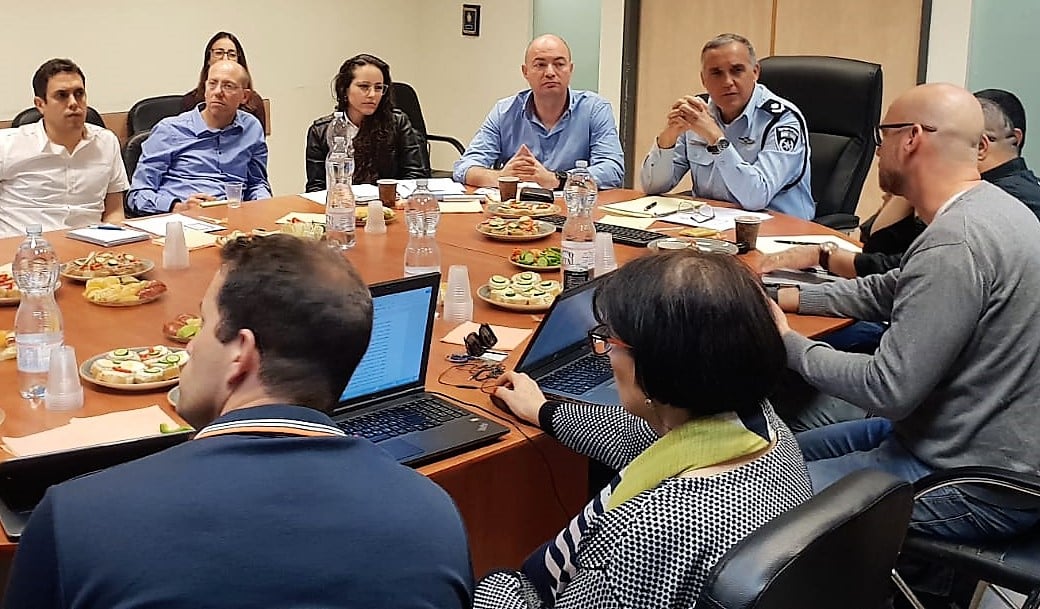 דנו שיתופי פעולה עתידיים. המפגש (צילום: דוברות המשטרה)