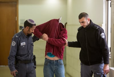 לא נכח בתקיפה, אבל הזמין ומימן אותה. ד"ר יונתן לטוין בביהמ"ש (צילום: יונתן סינדל, פלאש 90)