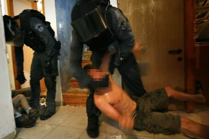 שוטרים שתקפו יורחקו ממגע עם אזרחים עד לסיום הליך פלילי או משמעתי (צילום להמחשה: פלאש 90)