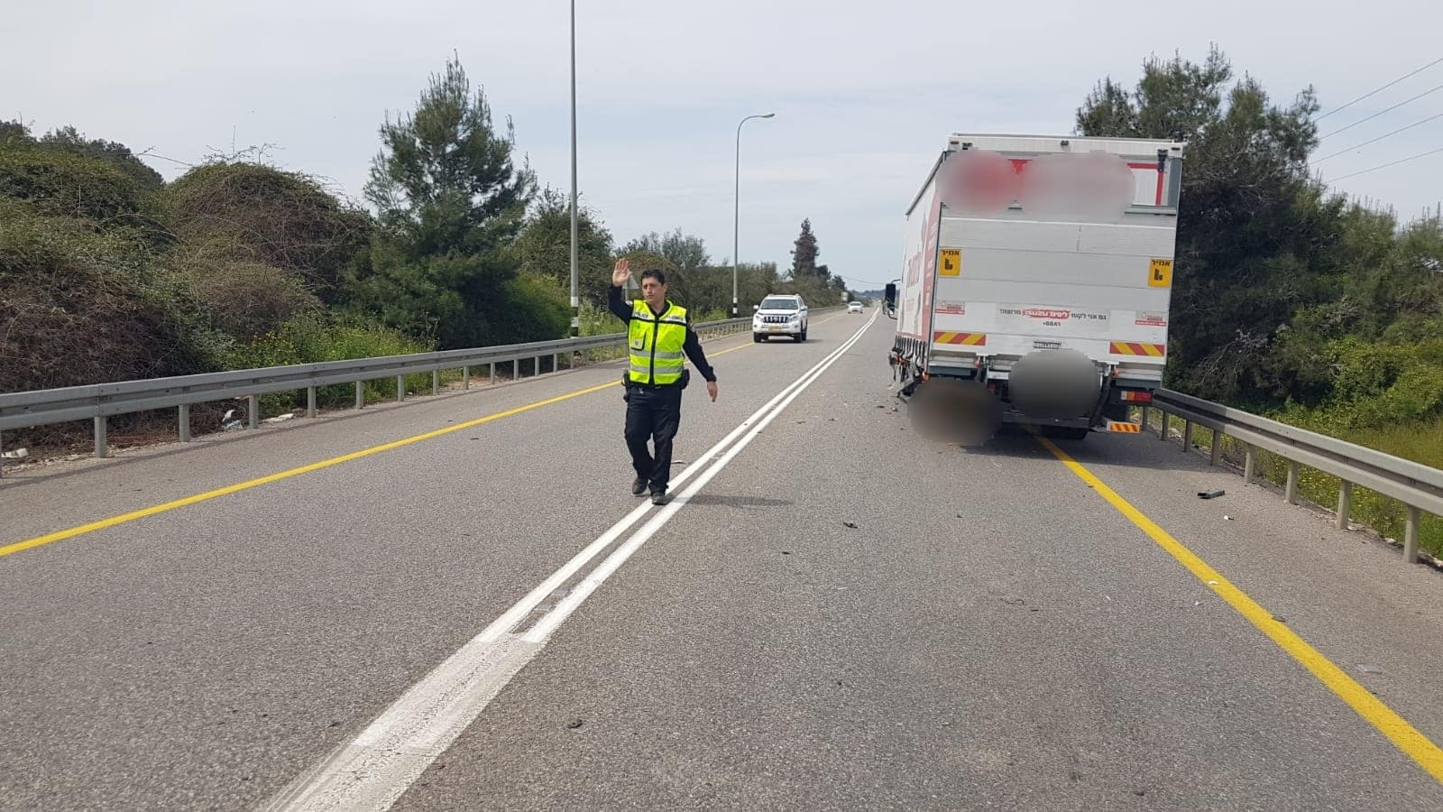 זירת התאונה (צילום: דוברות המשטרה)