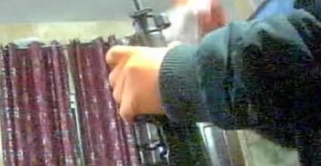 27 חודשי מאסר בפועל על מכירת עטי אקדח ותת מקלע לסוכן סמוי