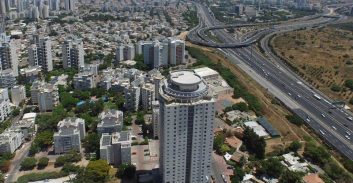 שני עצורים על אמל"ח בפעילות ימ"ר ת"א ברמת עמידר