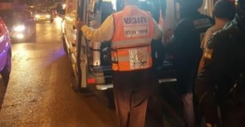 חשד: דקר אדם אחר בכל חלקי גופו בגלל חובות כספיים