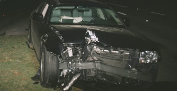 אישום: נהג שרישיונו נשלל עקב מעורבות בתאונה נתפס נוהג בפסילה