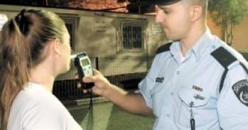 החשד: נסתה להכשיל את בדיקות הינשוף תשע פעמים