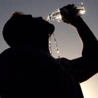 להיט המסיבות "מיים טובים"