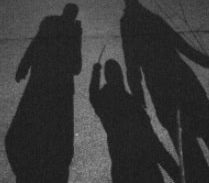 זוג הורים ואח נאשמים בהתעללות קשה