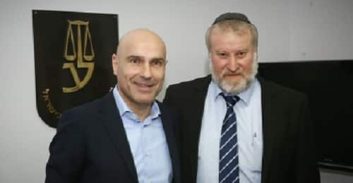 אפי נוה למנדלבליט: "לשכת עורכי הדין עומדת מאחוריך"