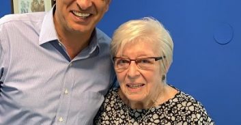 ת"א: אמו של ח"כ רועי פולקמן נפגעה ממערבל בטון ונהרגה